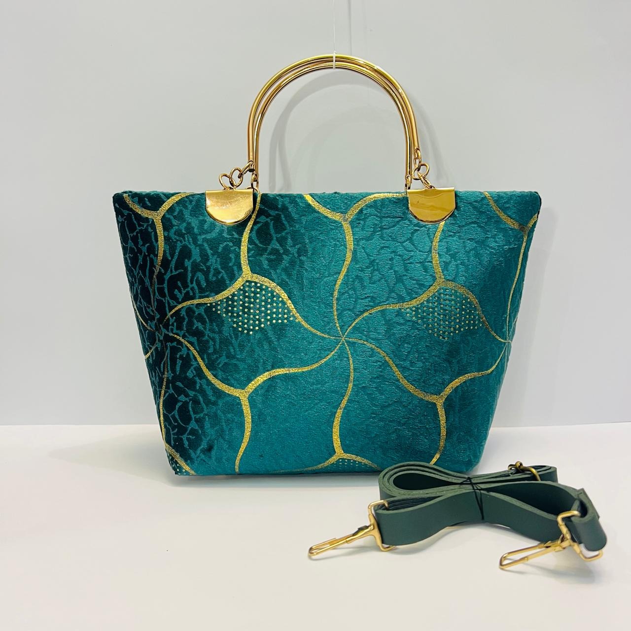 Premium Quality Luxury Ladies hand bag for girls